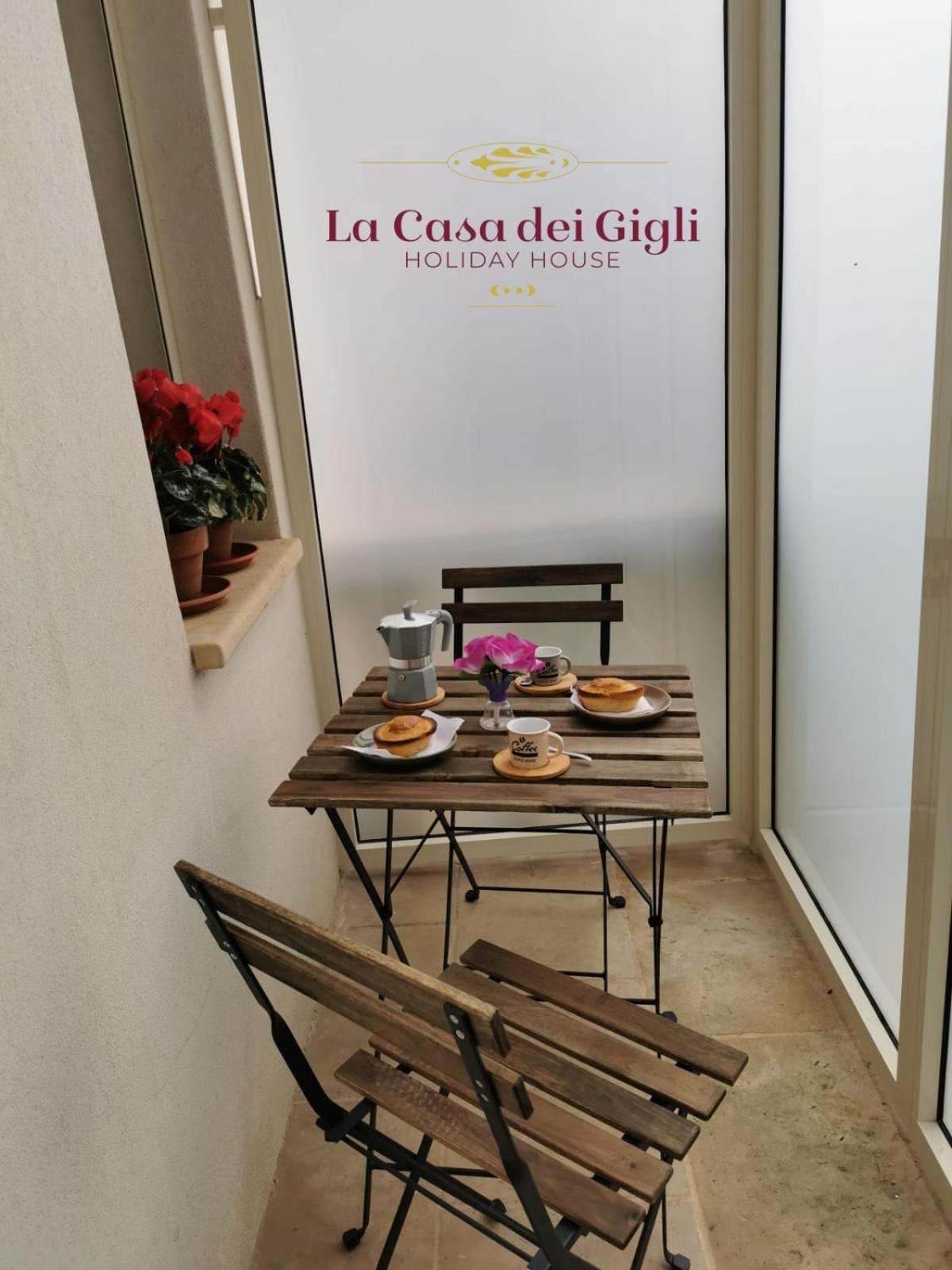 La Casa Dei Gigli Villa Lecce Exteriör bild
